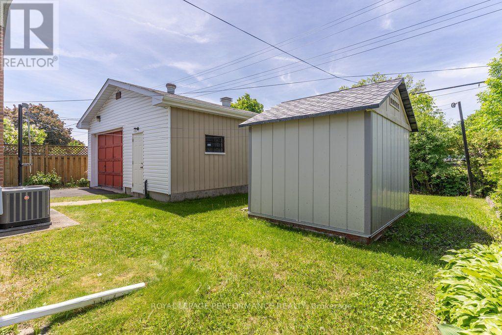 2184 MELFORT STREET - 36