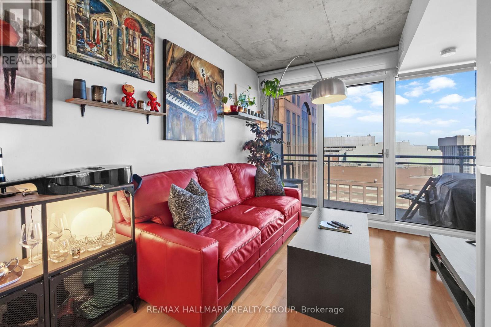 #1804 324 LAURIER AVENUE W - 12