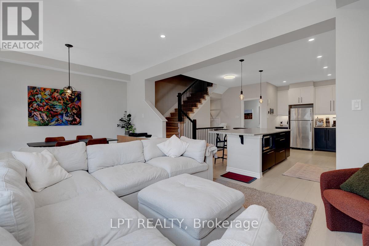 2 Bed, 3 Bath House for Rent in Ottawa – 815 KINIW PRIVATE, Ottawa – MLS# X13593786 - Image 13