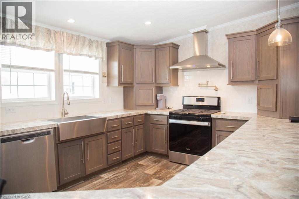 26 HICKORY Hollow - 23