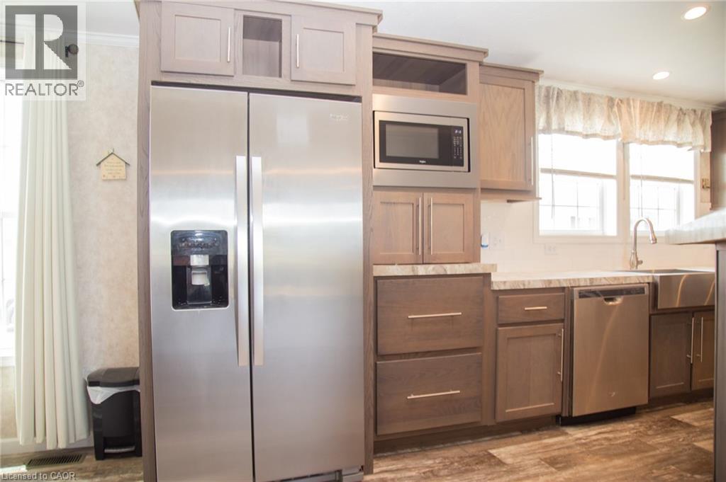 26 HICKORY Hollow - 18
