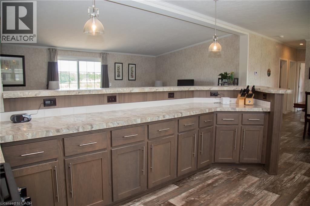 26 HICKORY Hollow - 22