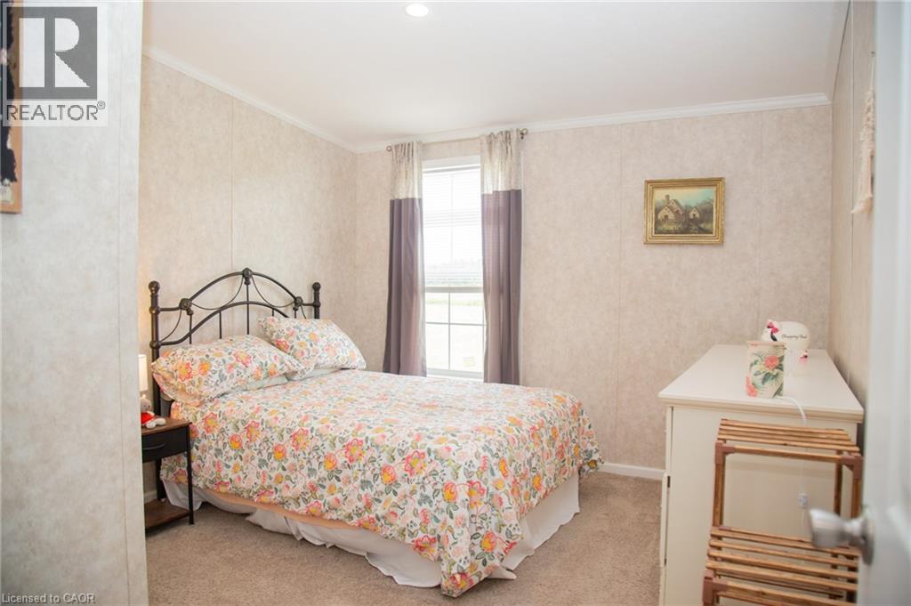26 HICKORY Hollow - 31