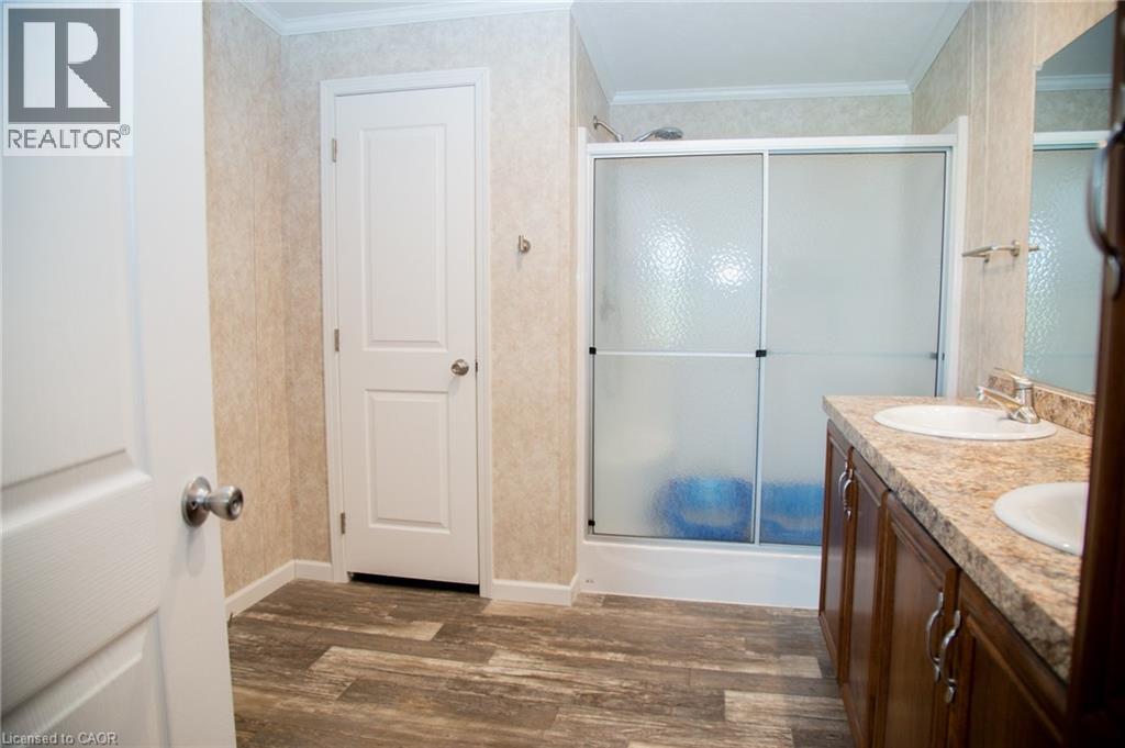 26 HICKORY Hollow - 38