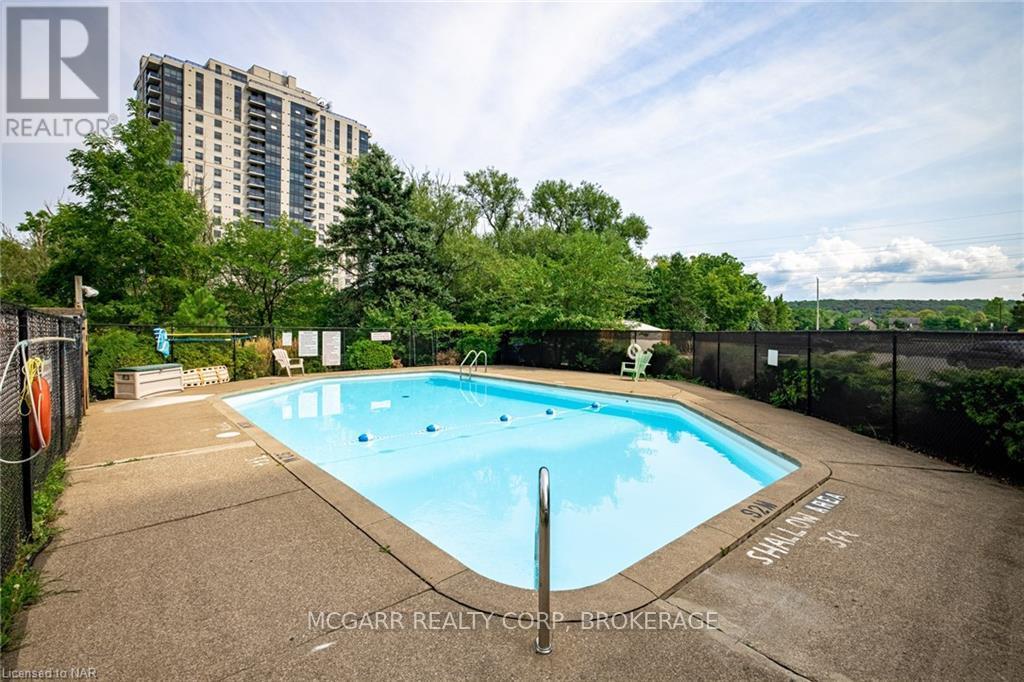 #1410 215 GLENRIDGE AVENUE E - 15