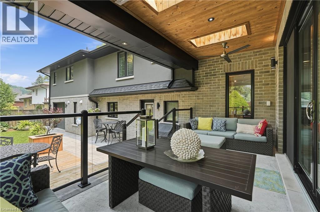 332 WOODWORTH Drive W - 37