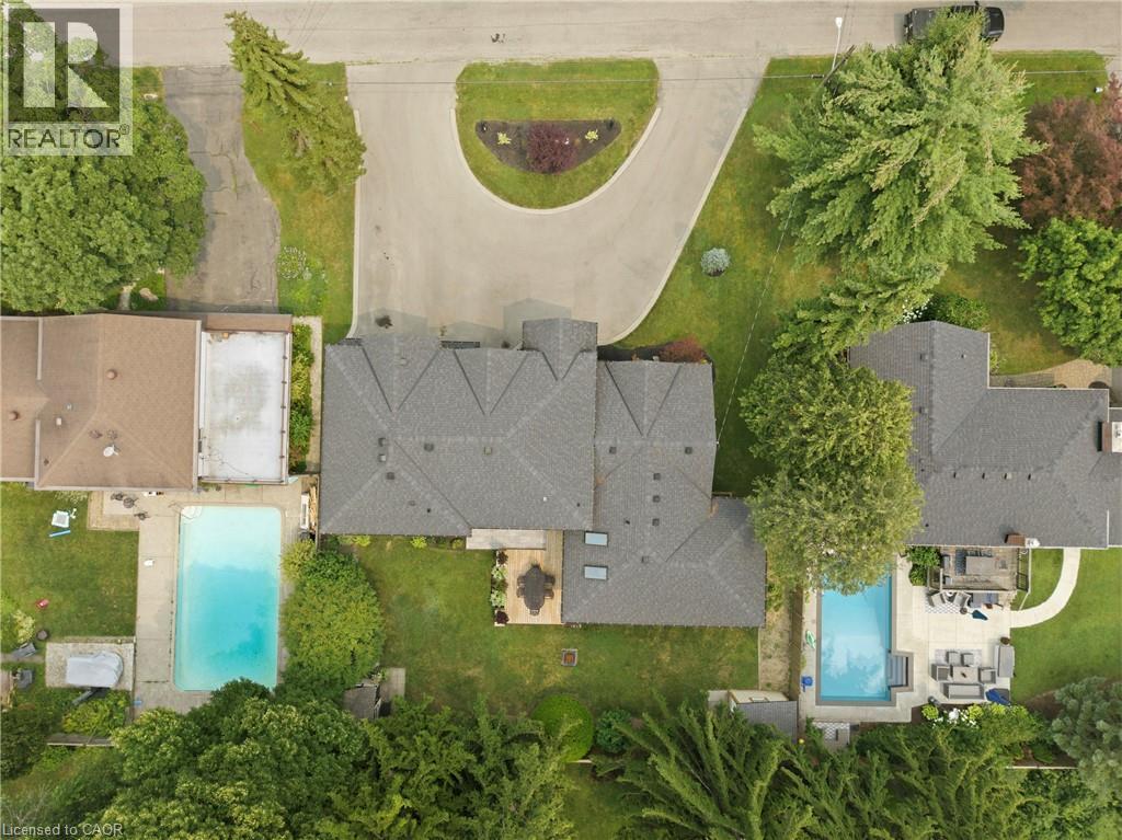 332 WOODWORTH Drive W - 44