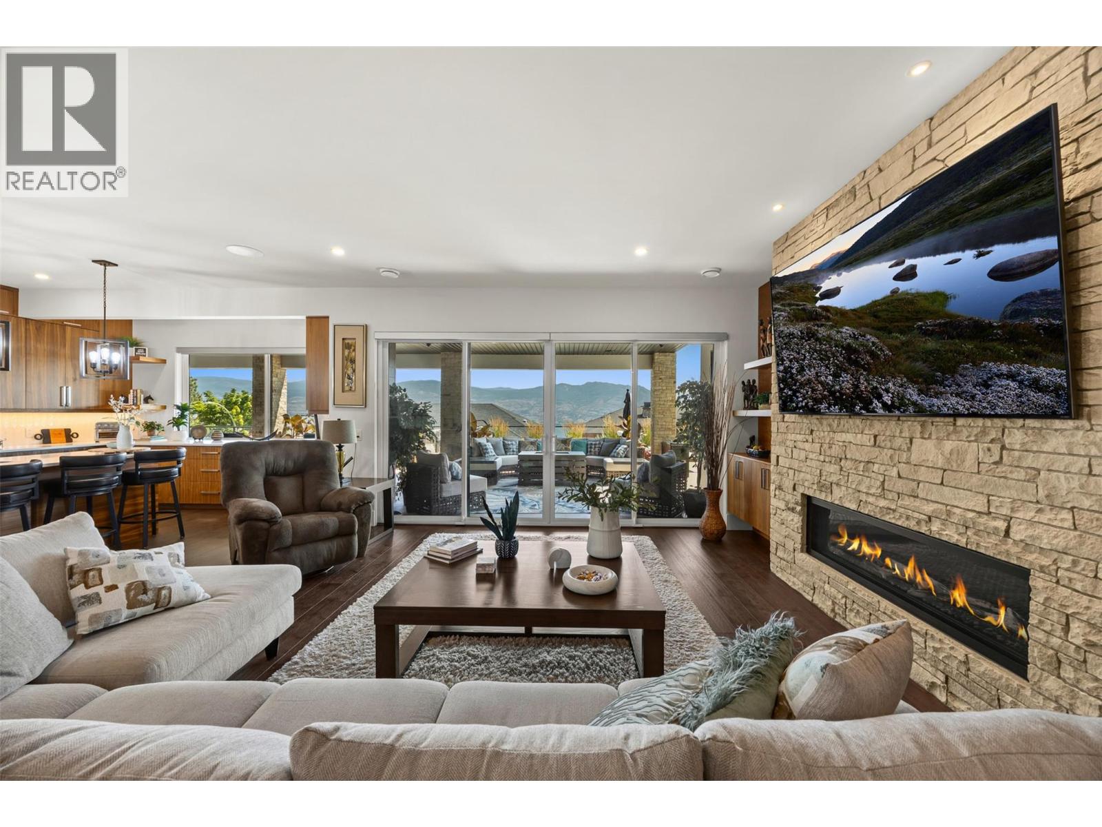 1443 Vineyard Drive - 40