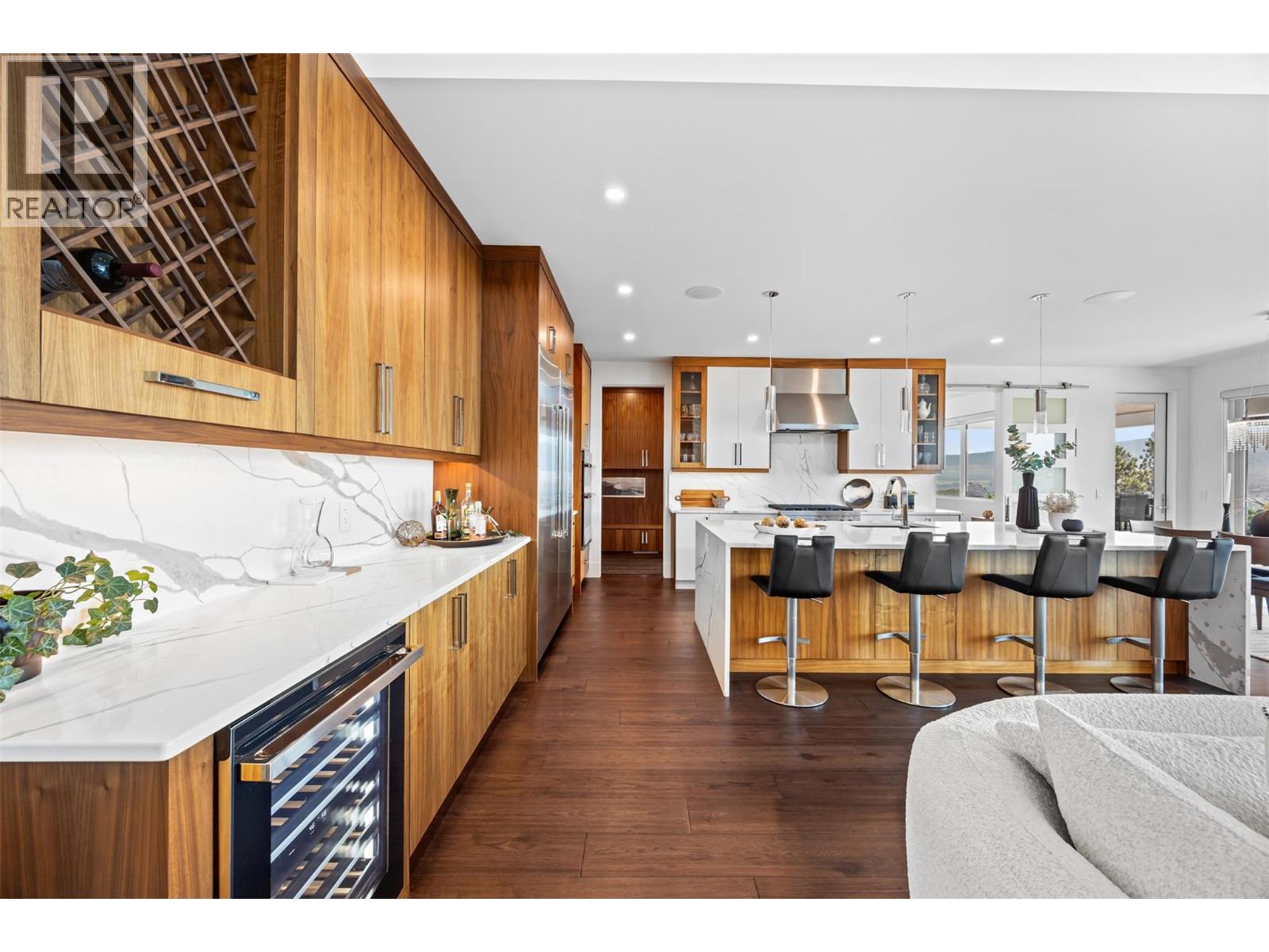 1443 Vineyard Drive - 10