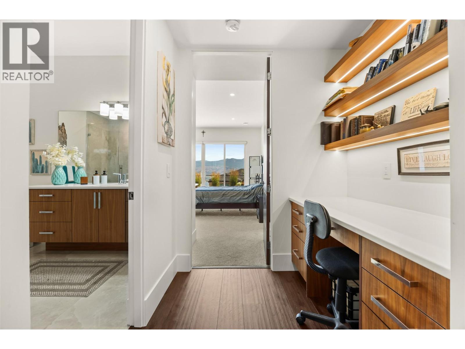 1443 Vineyard Drive - 46