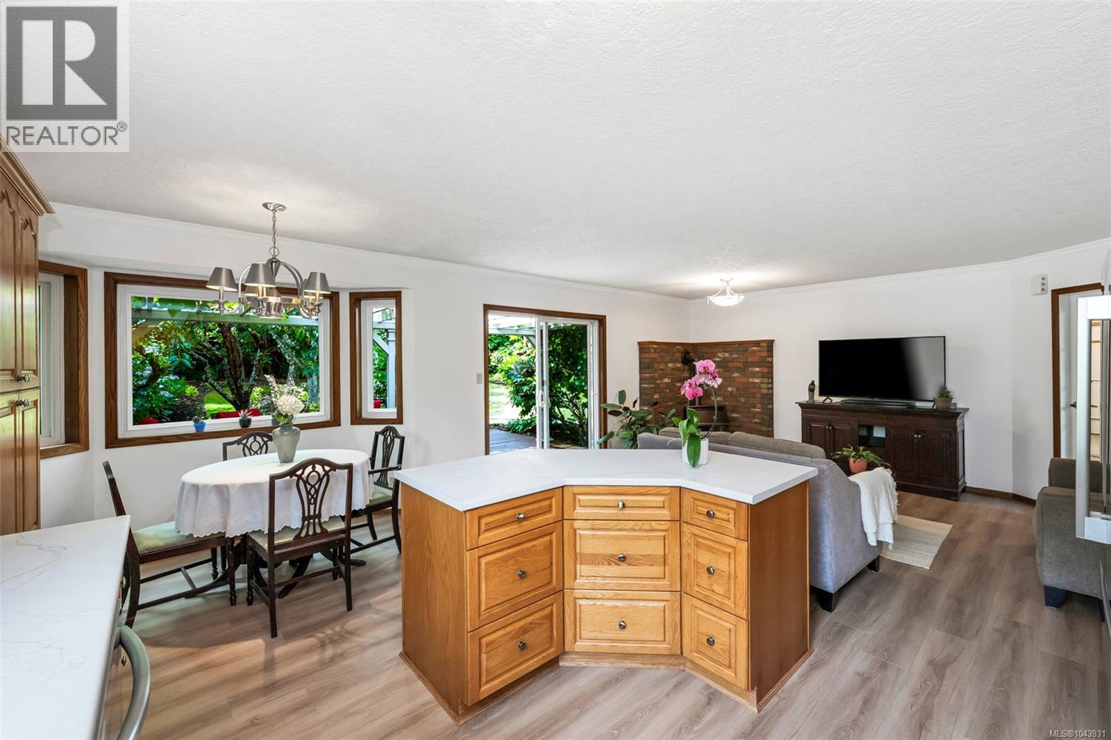 4958 Del Monte Ave - 13