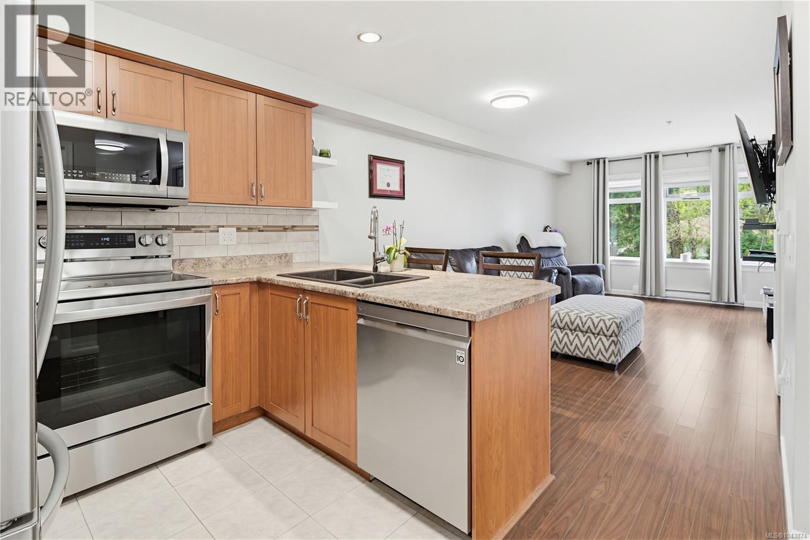 #205 663 Goldstream Ave - 1