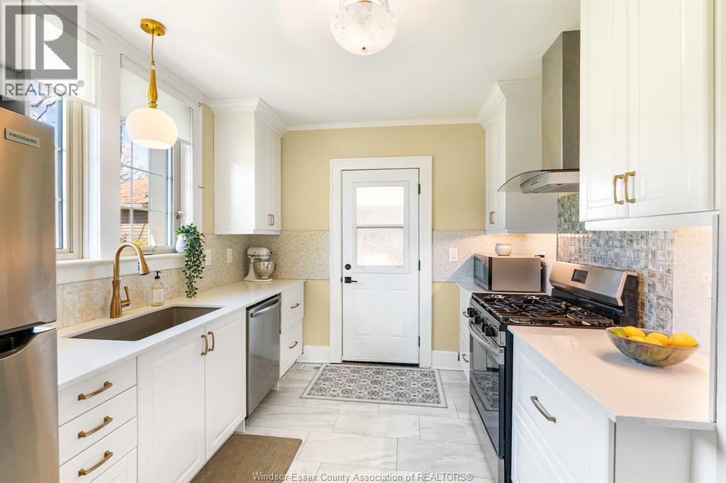 1465 HERITAGE ROAD - 12