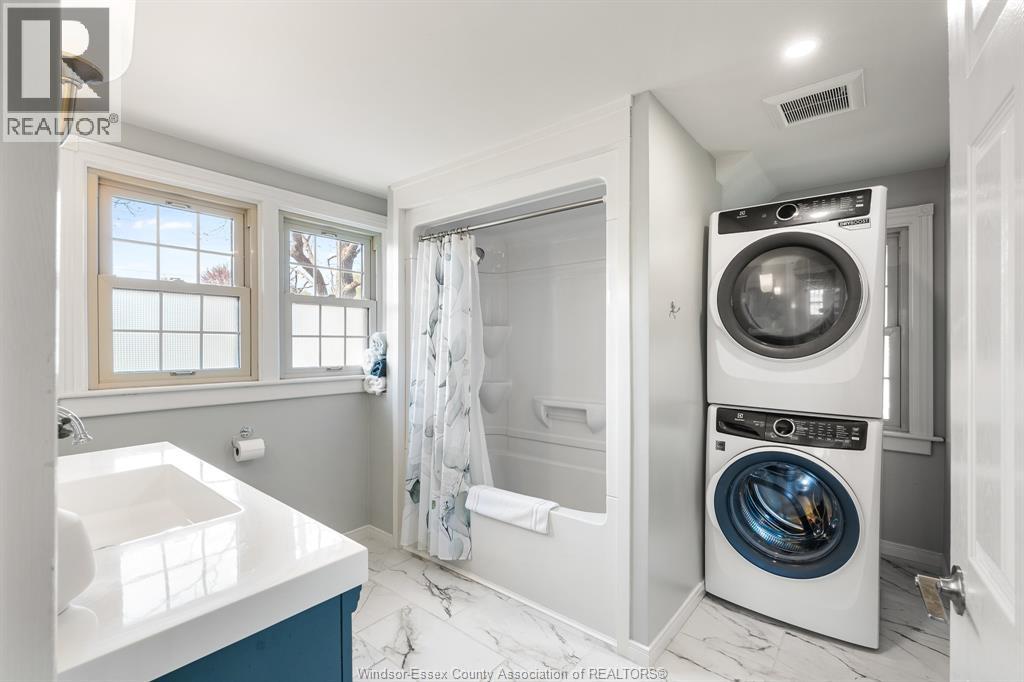 1465 HERITAGE ROAD - 36