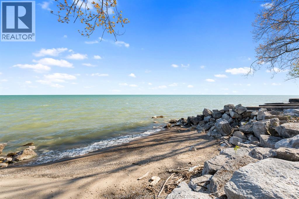 1465 HERITAGE ROAD - 4