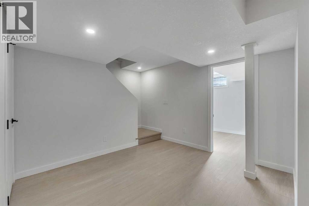 8059 Huntington Street NE - 25