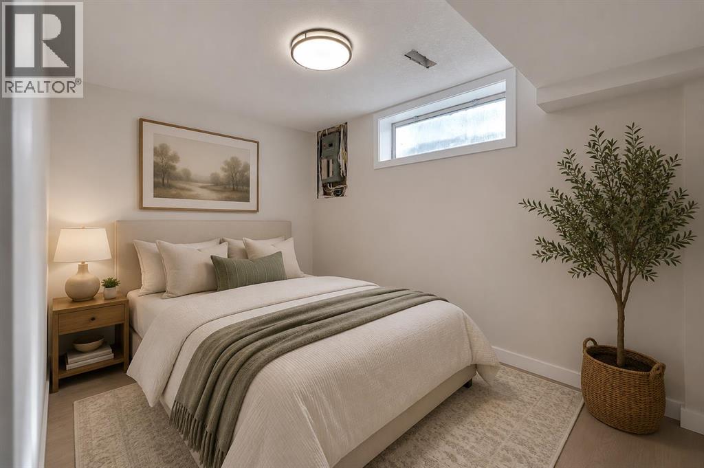 8059 Huntington Street NE - 34