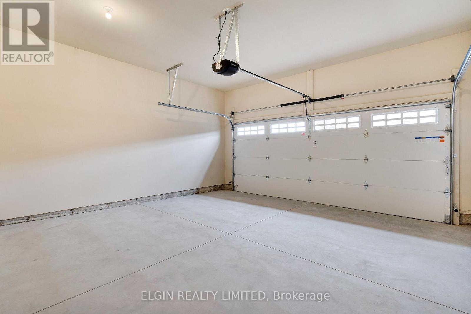 74 BRAUN AVENUE - 36