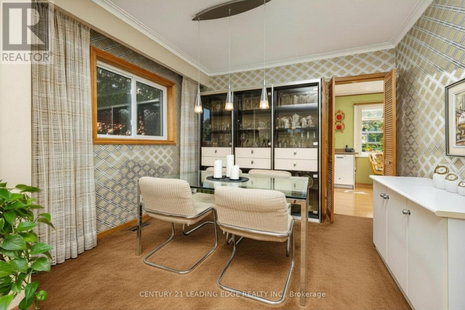 42 KAMLOOPS DRIVE - Image 10