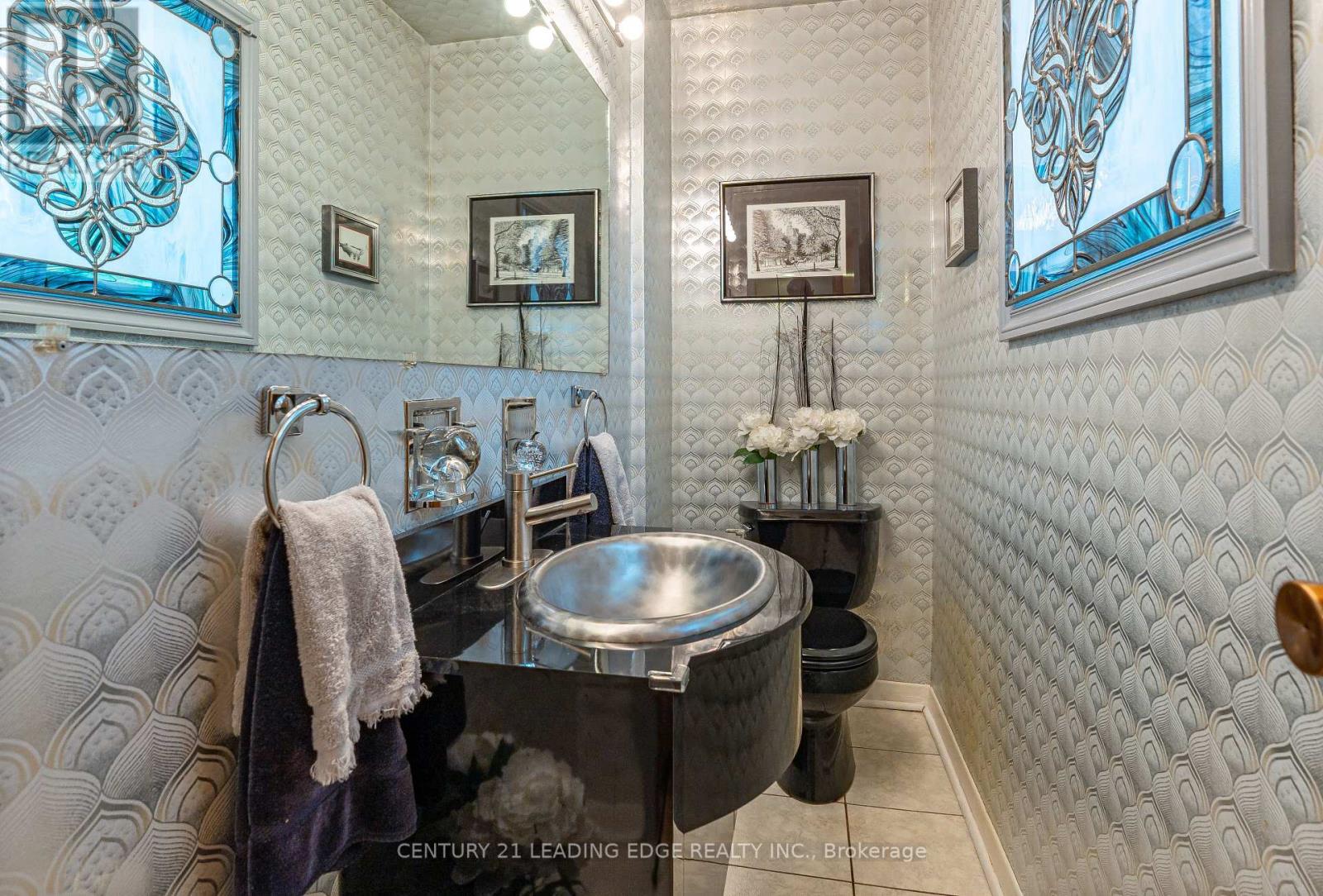 42 KAMLOOPS DRIVE - Image 14