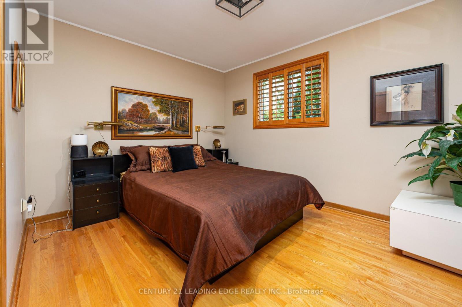 42 KAMLOOPS DRIVE - Image 20
