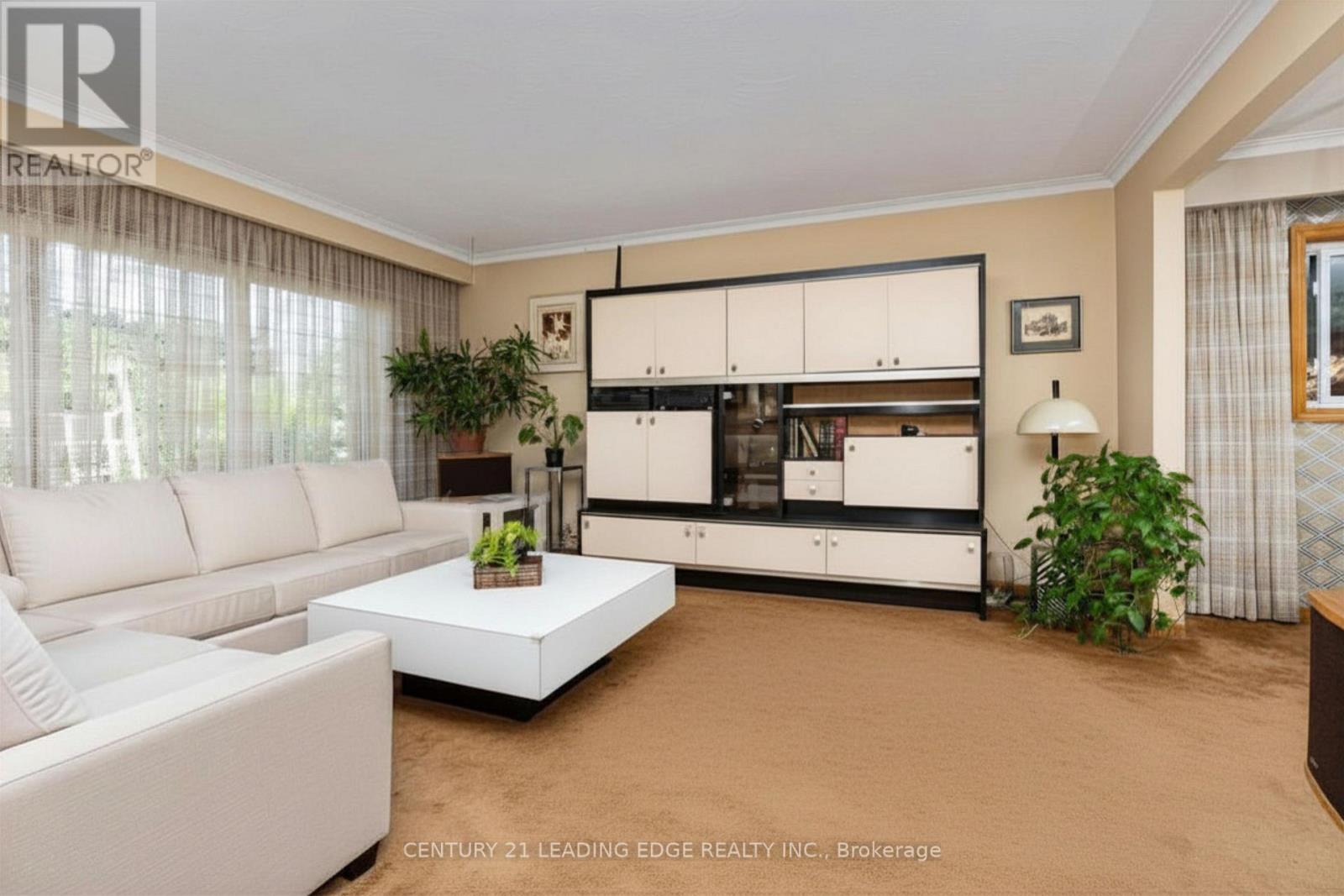 42 KAMLOOPS DRIVE - Image 6
