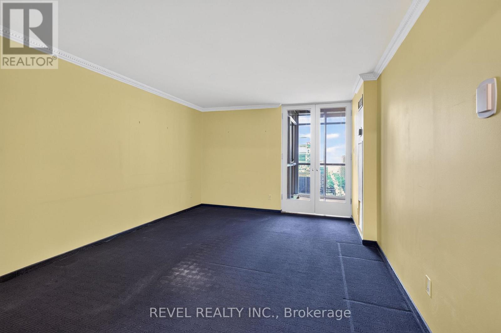 #2301 278 BLOOR STREET E - 23