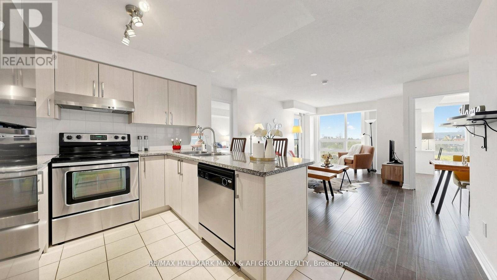 #1122 35 HOLLYWOOD AVENUE - Image 14