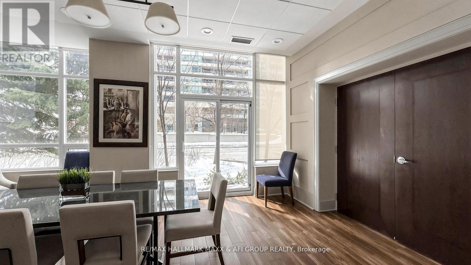 #1122 35 HOLLYWOOD AVENUE - 50