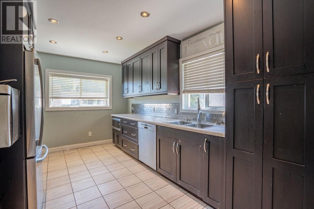 67 Hugill ST - 11