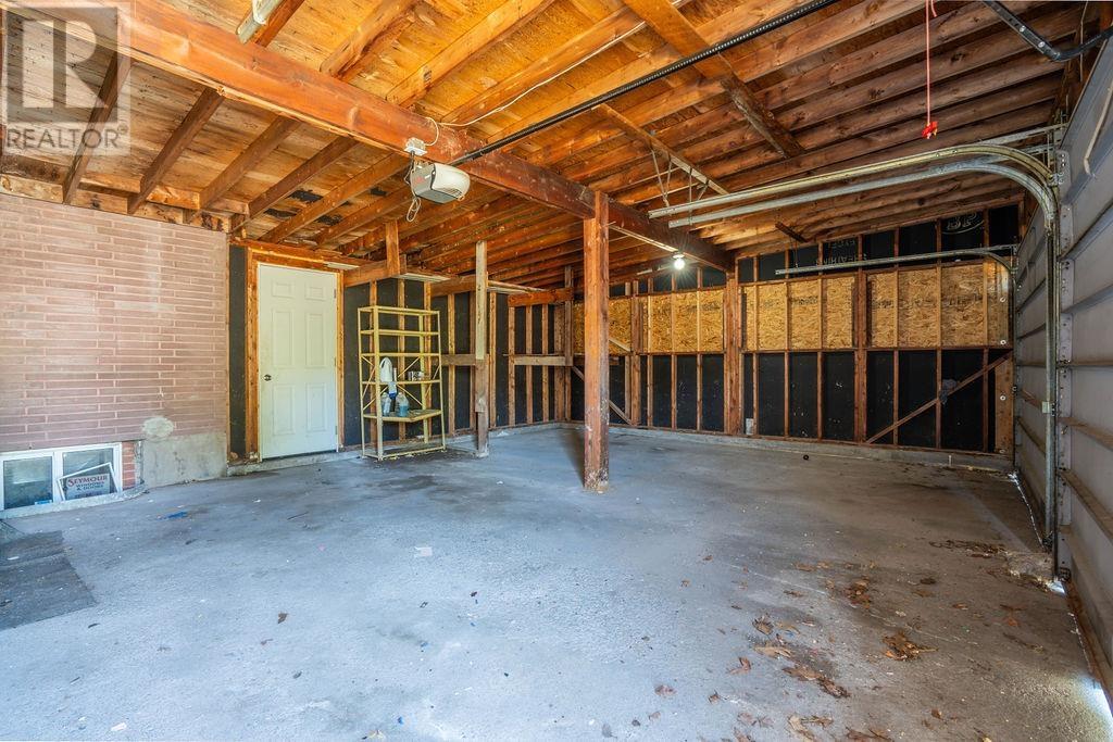 67 Hugill ST - 38
