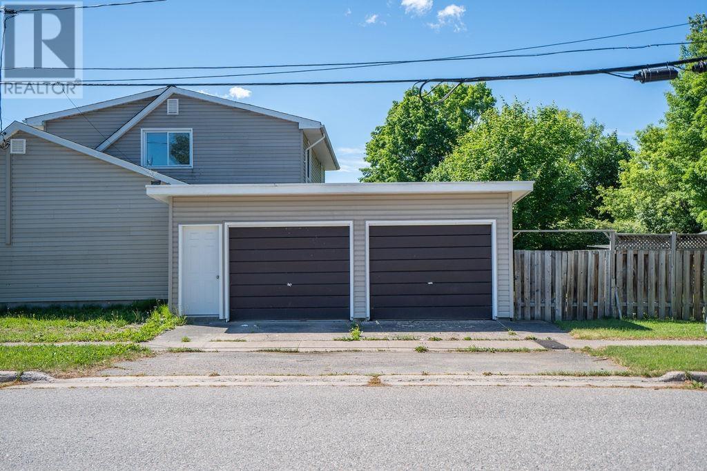 67 Hugill ST - 5