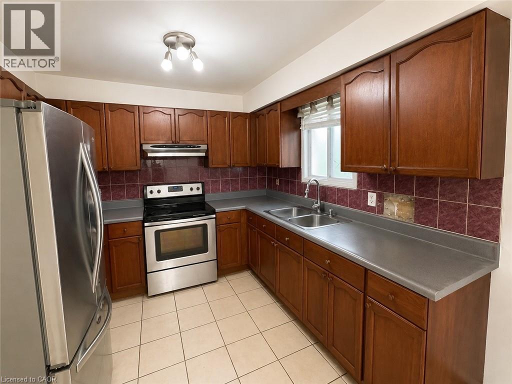 10 JEANETTE Avenue - 3