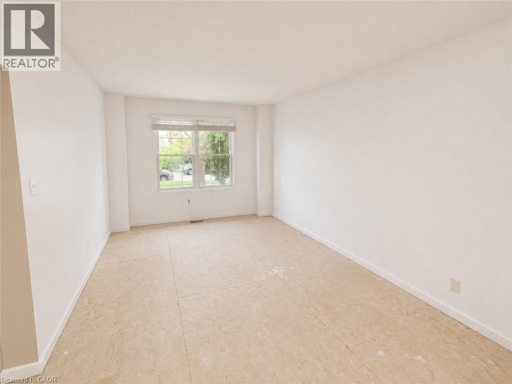 10 JEANETTE Avenue - 6