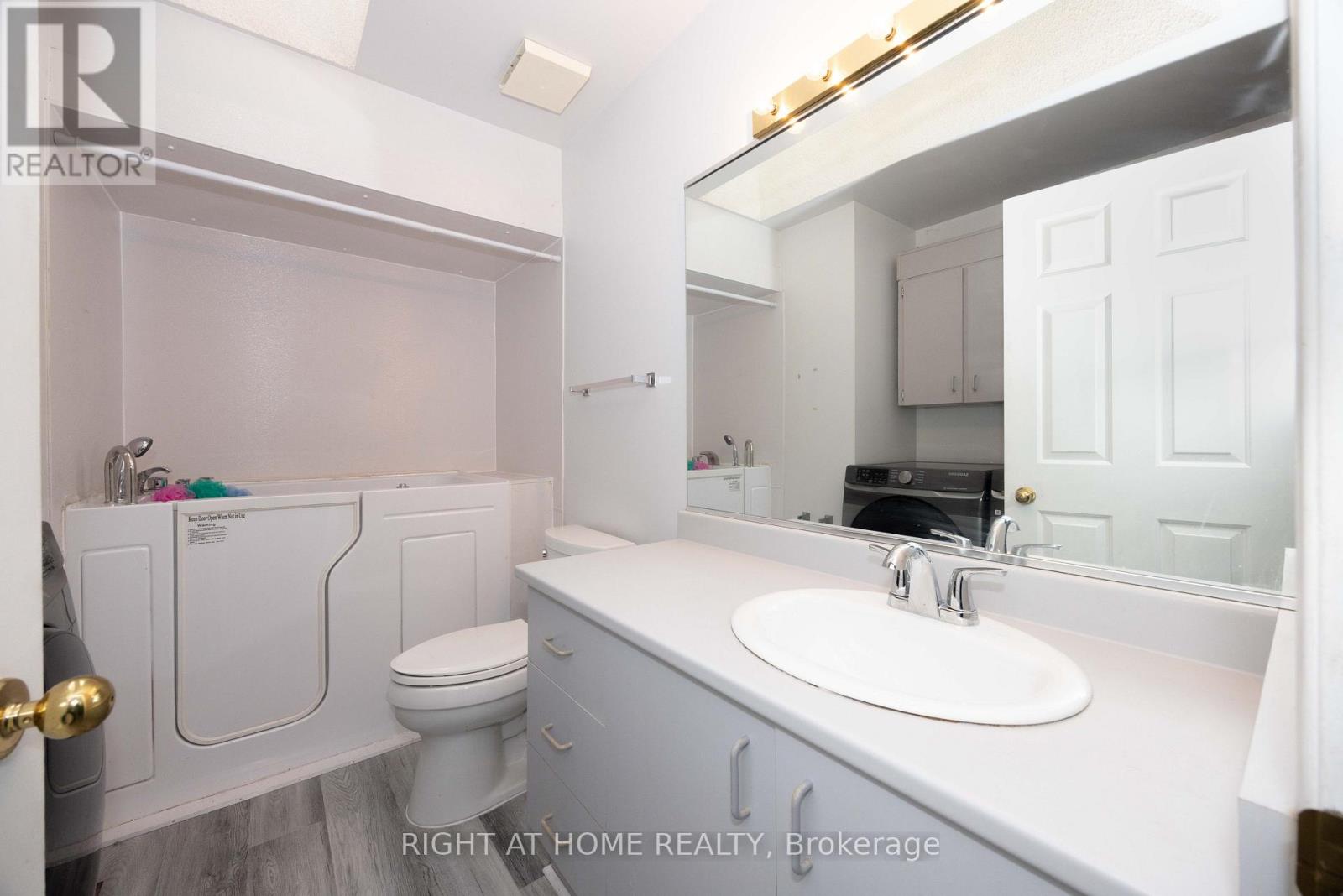 73 CASTLEBEAU STREET - Image 16