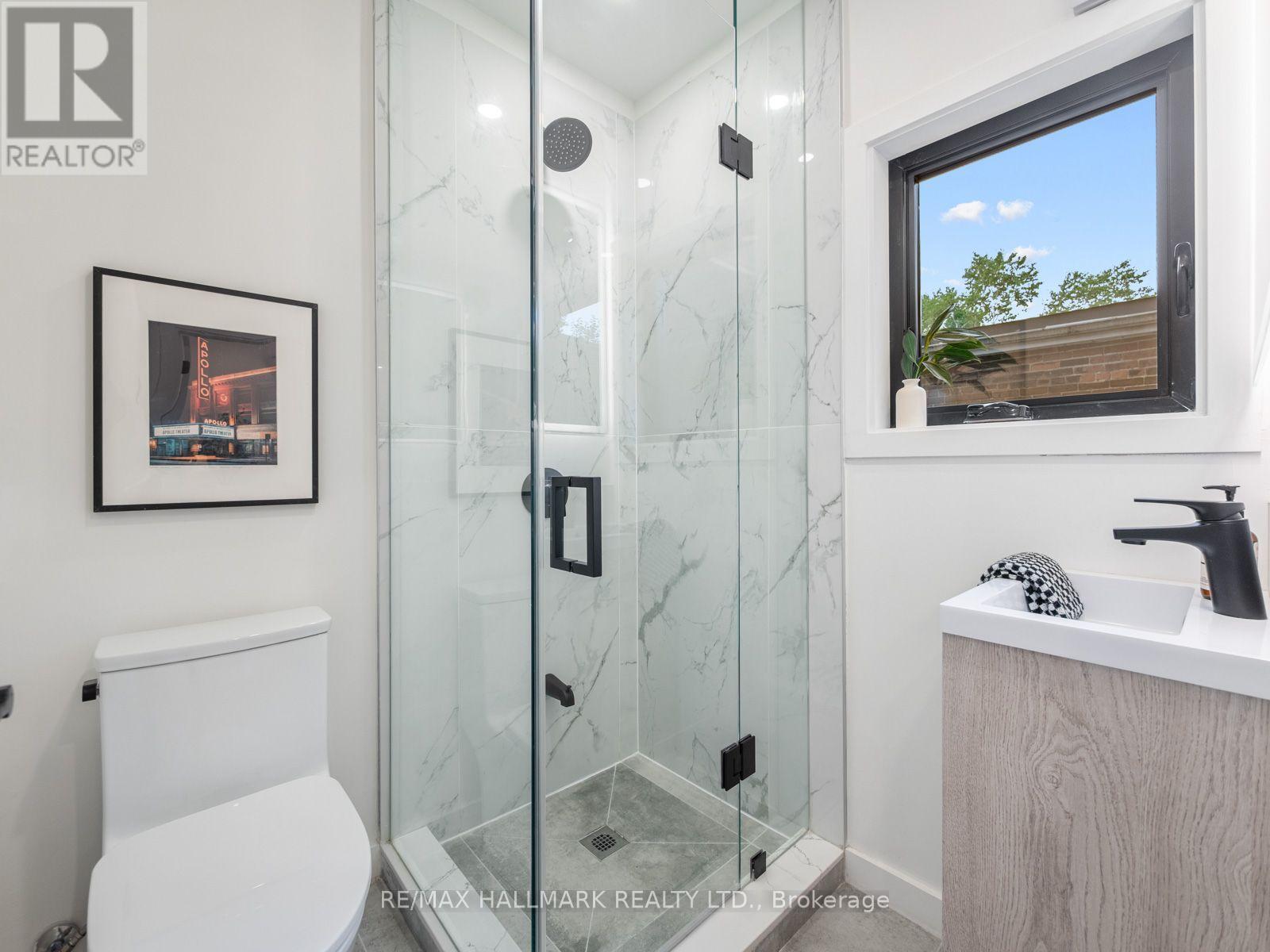 149 VICTOR AVENUE - Image 25