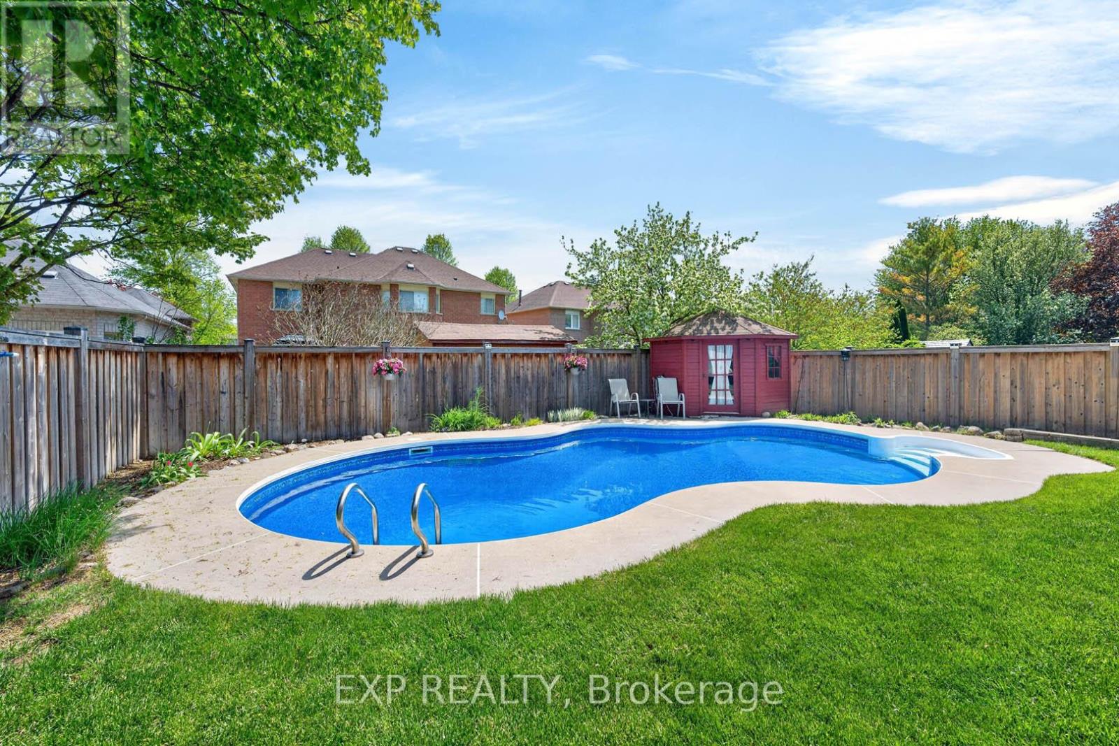 2345 SOUTHCOTT ROAD - 40