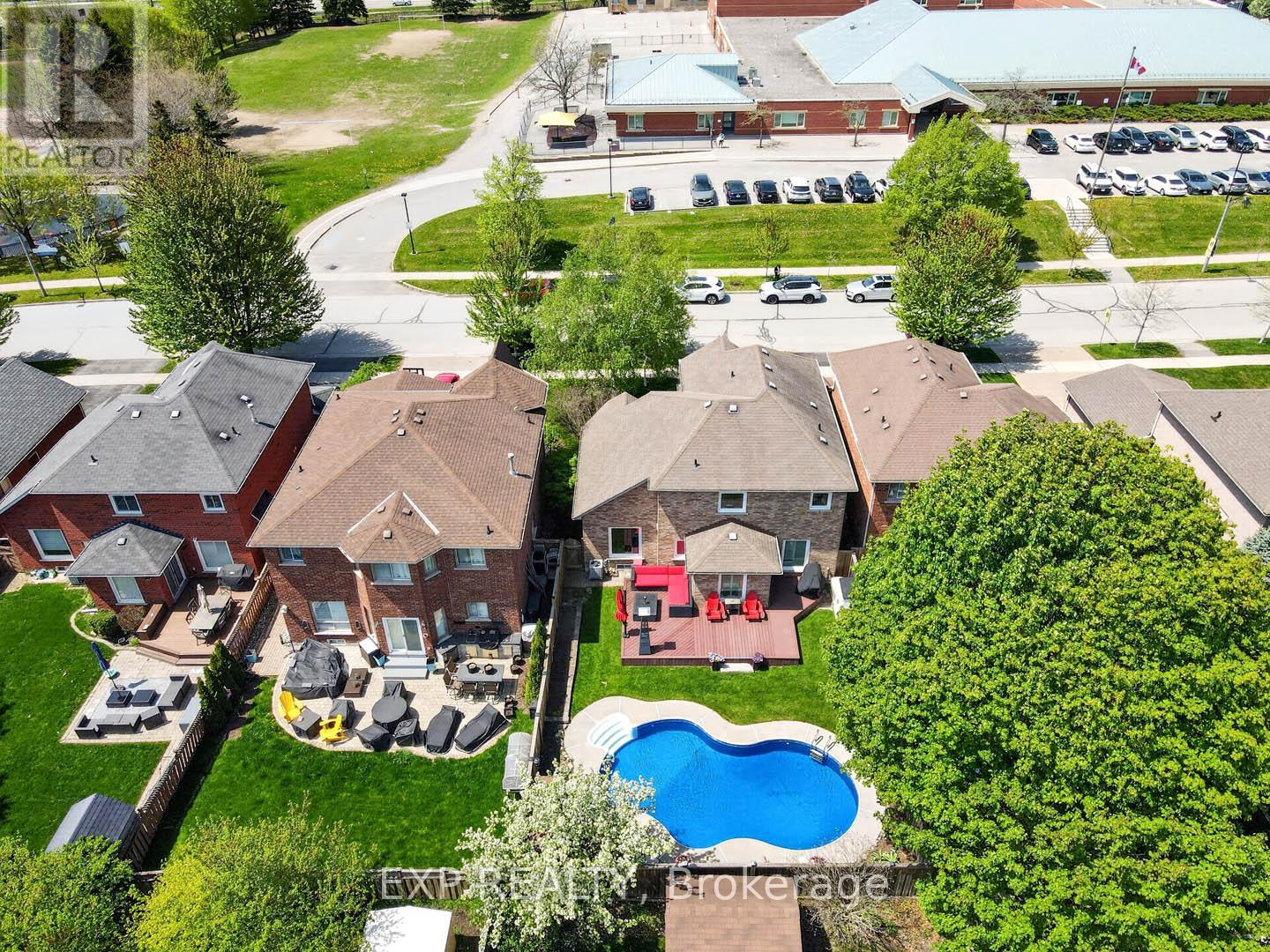 2345 SOUTHCOTT ROAD - 5