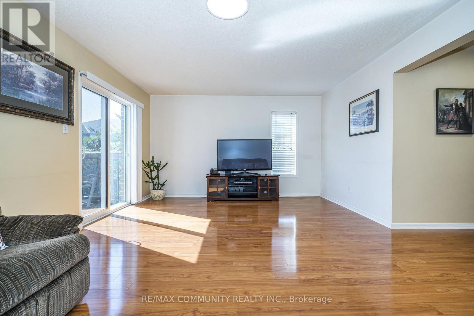 209 OLD HARWOOD AVENUE - 13