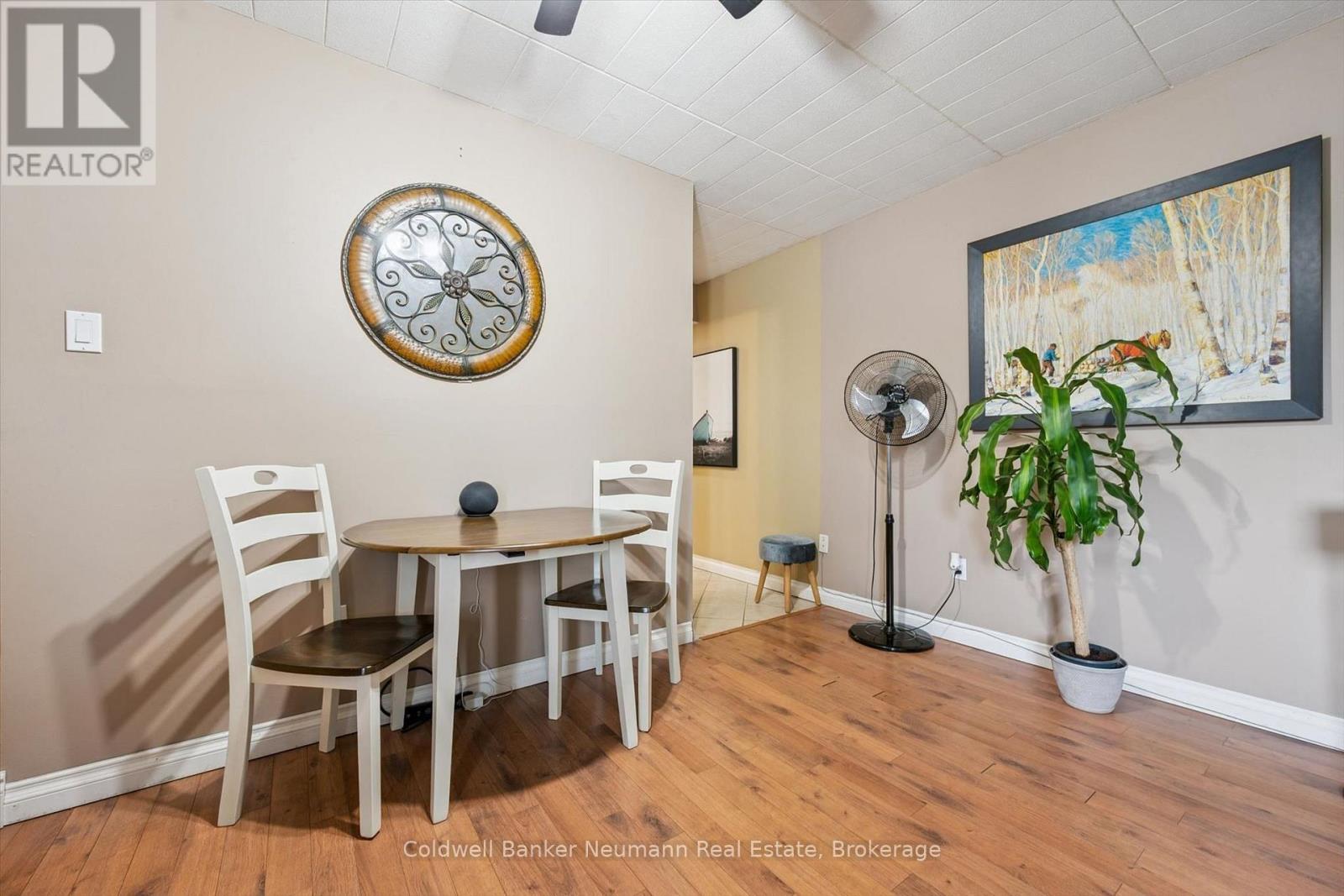 #411 7 AJAX STREET - 20