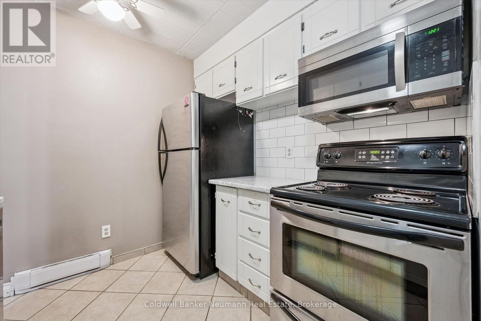 #411 7 AJAX STREET - 22