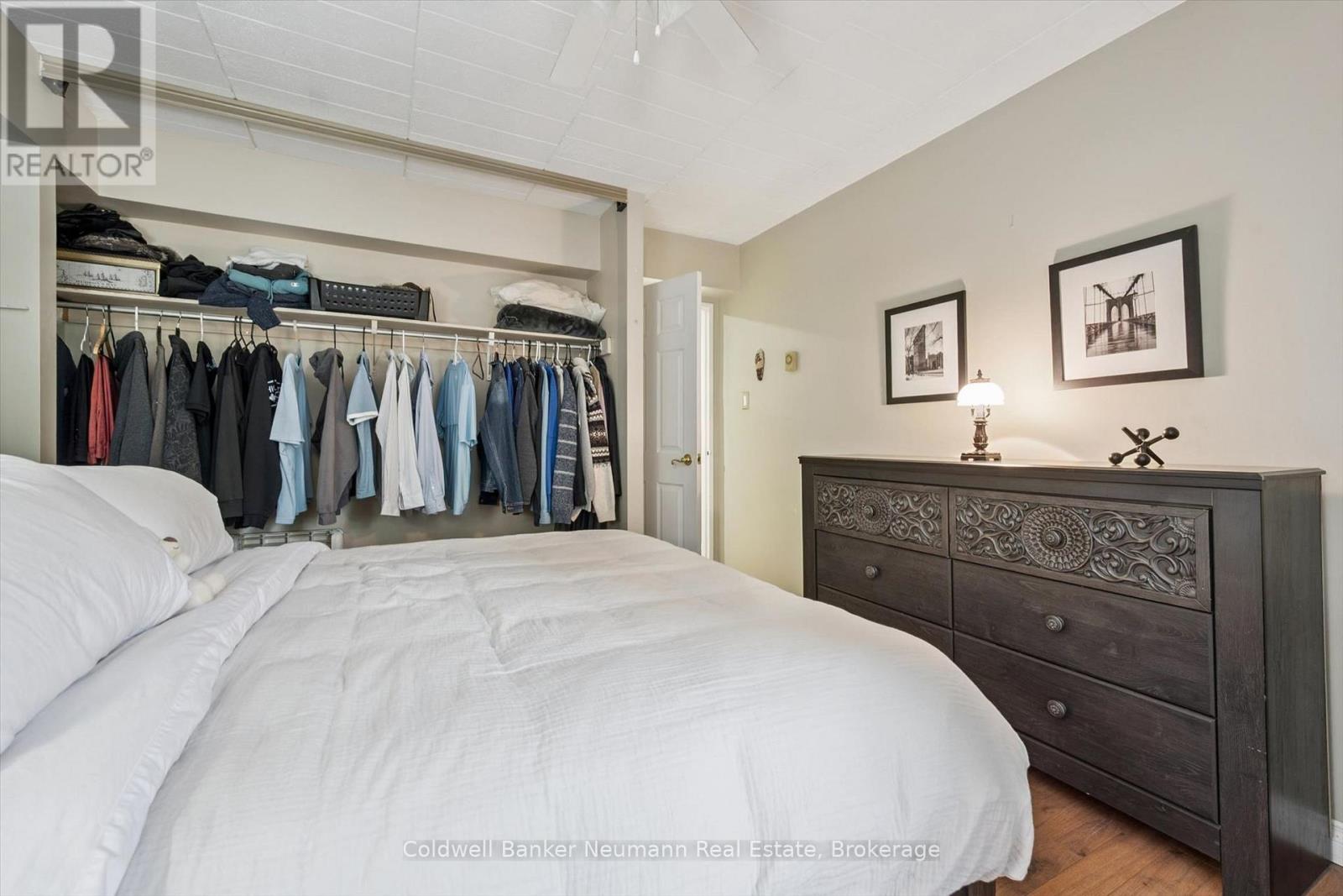 #411 7 AJAX STREET - 27