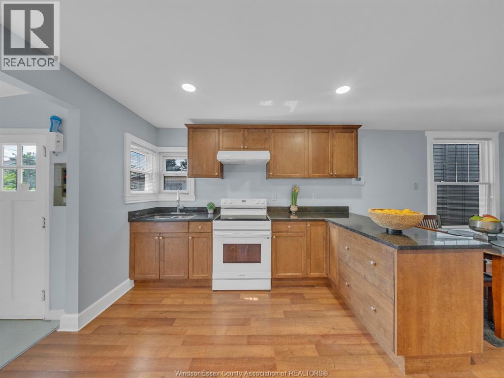 489 MCKAY - 15