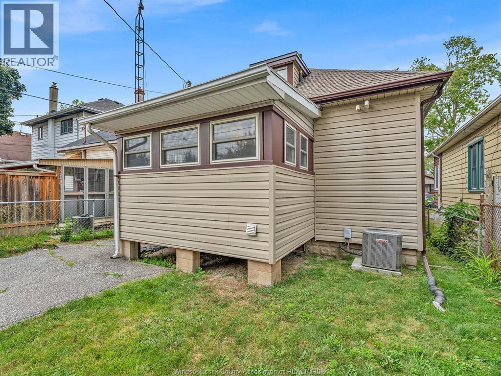489 MCKAY - 36