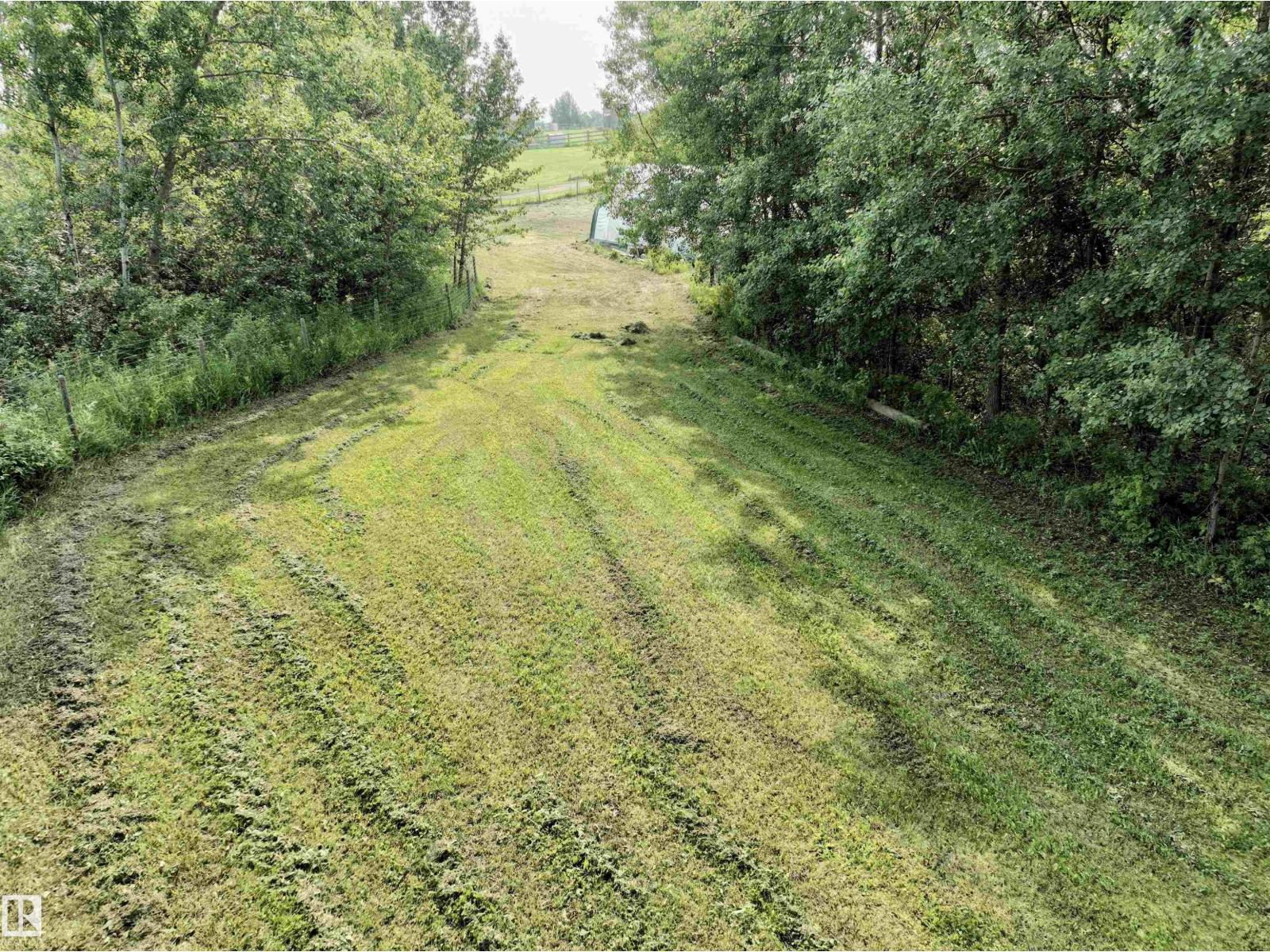 320 & 321 57201 Rng Rd 102 - Photo 6
