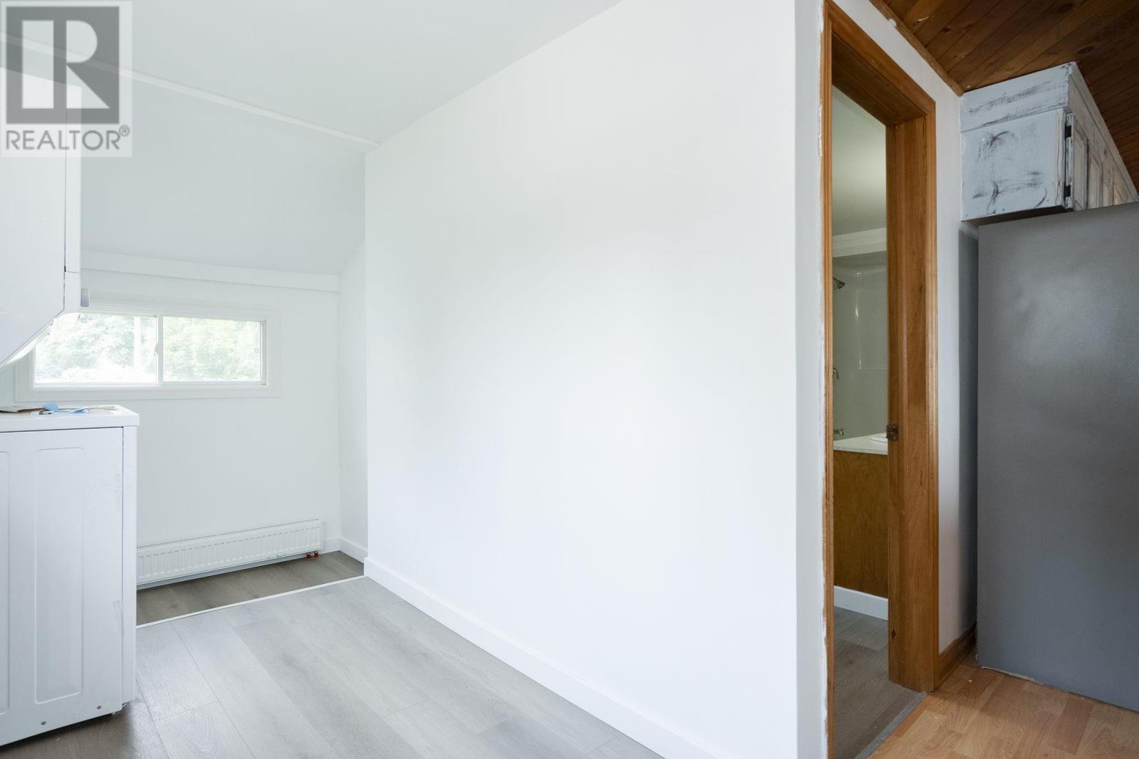 10790 &10792 Pier Road - 24