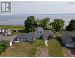 Family room - 10790 &10792 Pier Road, Kingsport, NS B0P1H0 Photo 7