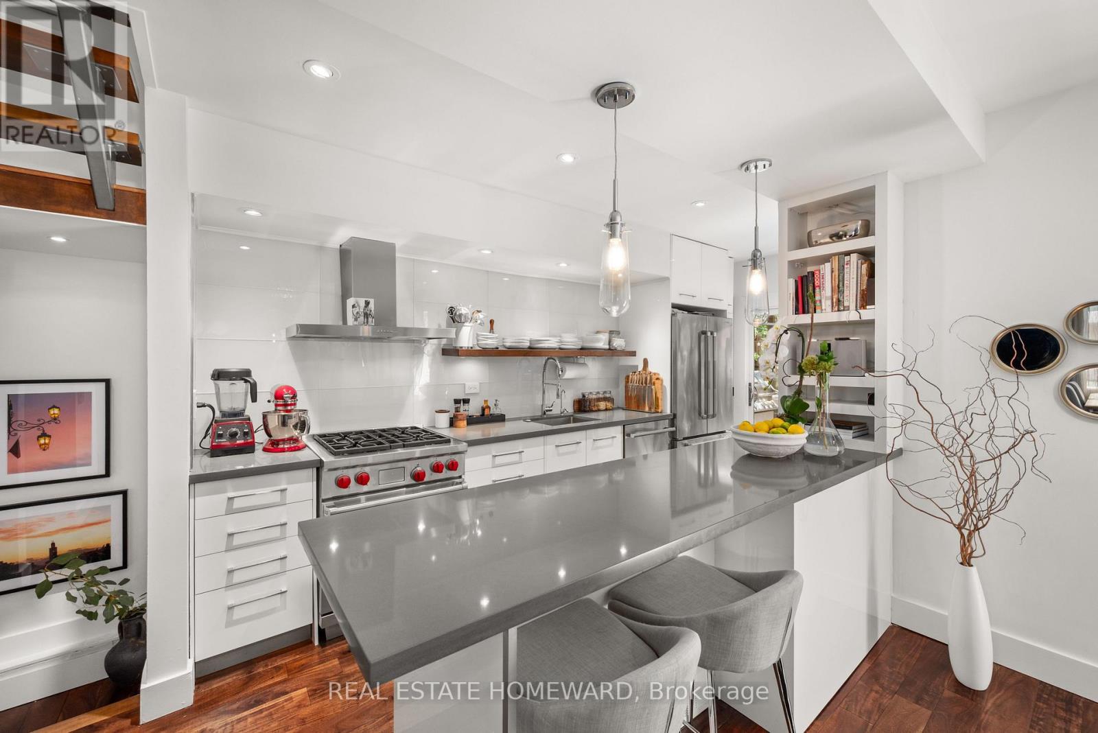 157 RANLEIGH AVENUE - Image 13