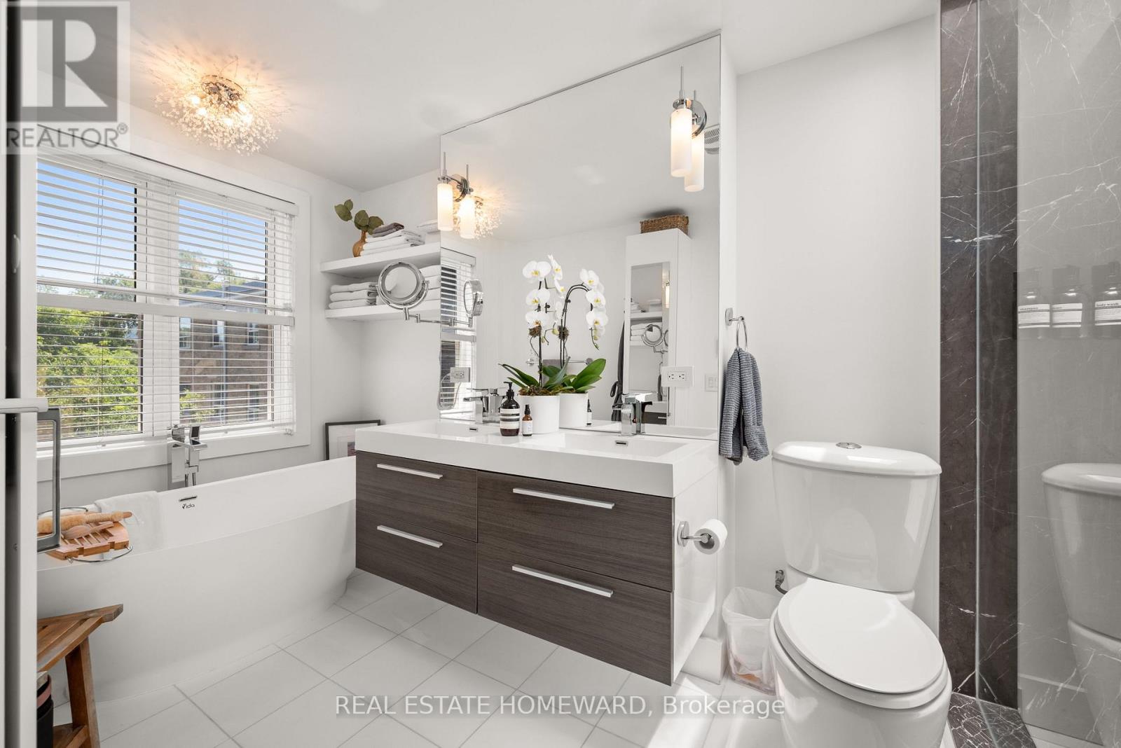 157 RANLEIGH AVENUE - Image 31