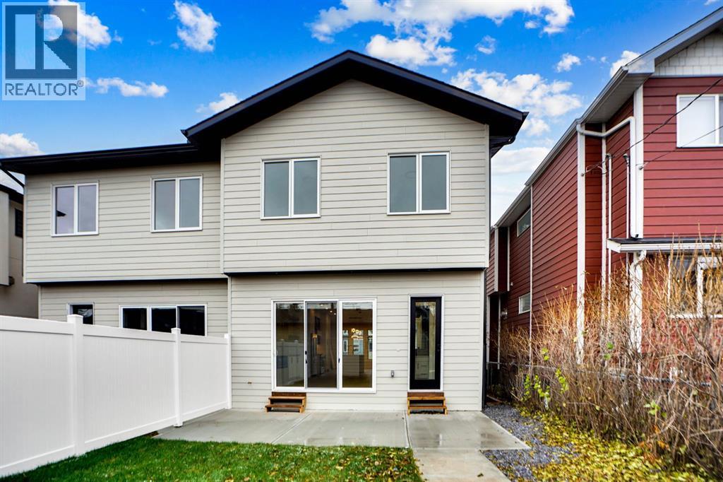 8528 47 Avenue NW - 47